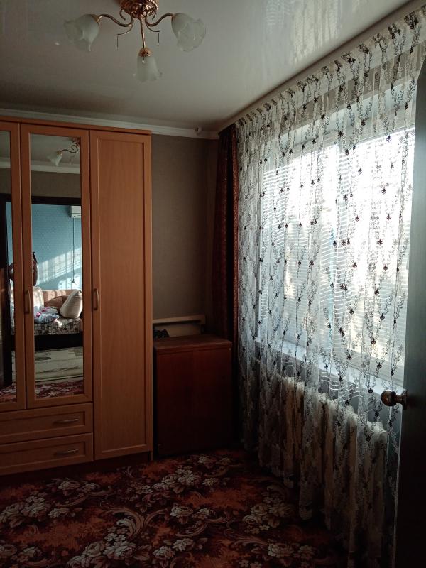 Продаётся 3-комнатная квартира, маломерка 4 этаж. - Новотроицк