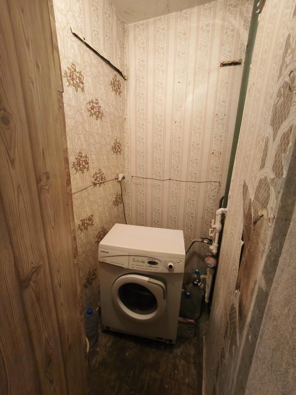 Сдам 4х комнатную квартиру на долгосрочное проживание в спальном районе нашего города 1983г. - Орск