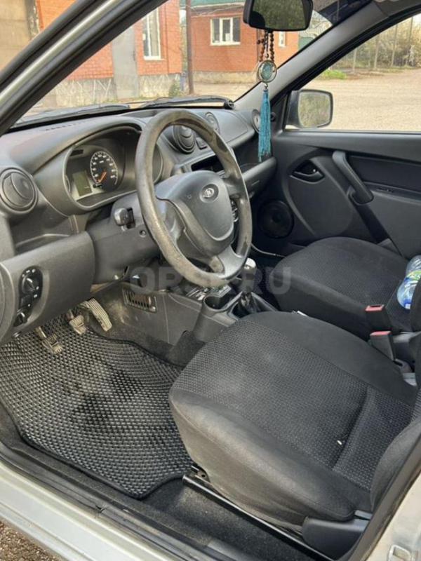 в продаже лада гранта 2 хозяина комплектация  усилитель руля передние стеклоподъемники подогрев сиде - Орск