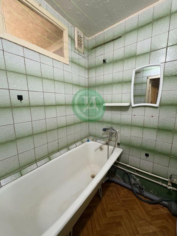 Продам 1 комнатную квартиру по адресу: улица Стартовая дом № 9А, ост. "Олимпийская", &quot - Орск