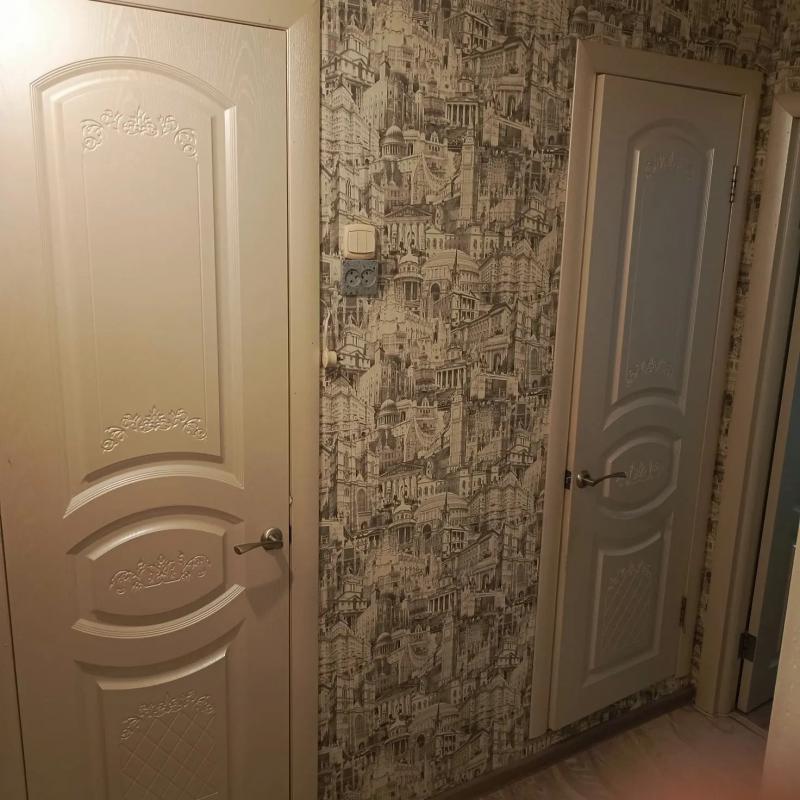 Продается 3х-комнатная квартира УЛУЧШЕННОЙ ПЛАНИРОВКИ ПО АДРЕСУ: ВИНОКУРОВА 10А. - Новотроицк