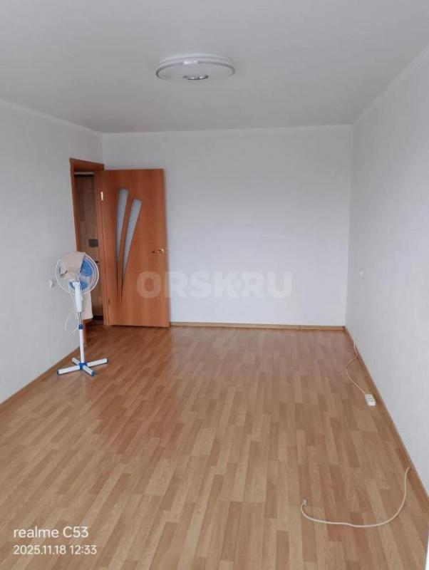 Продам  уютную 1 кв.,30 кв. - Орск