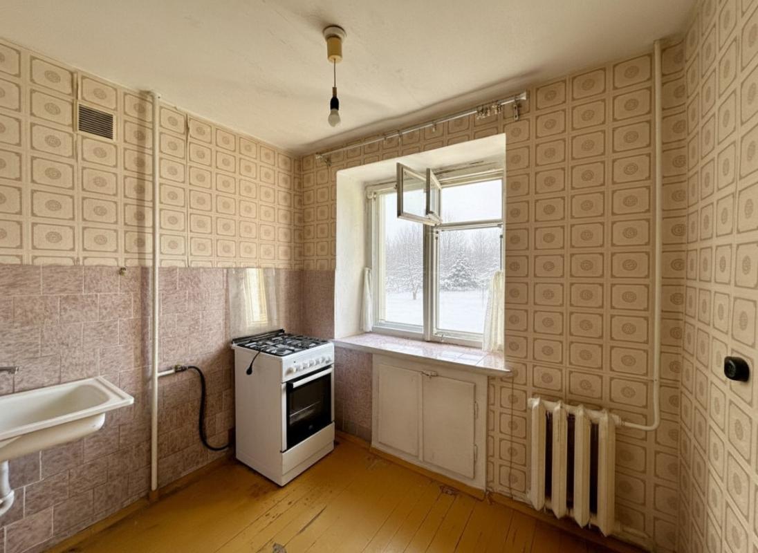 Центр! 3-комнатная квартира ждет вас!

* Гай, ул. - Гай