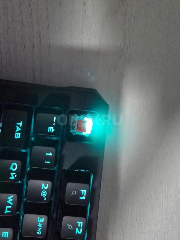 Продам клавиатуру THUNDEROBOT ,красные свичи. - Орск