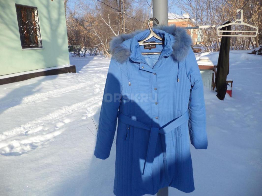 Куртка пуховик для девушки 44, 46р. с капюшоном 2000р. - Орск