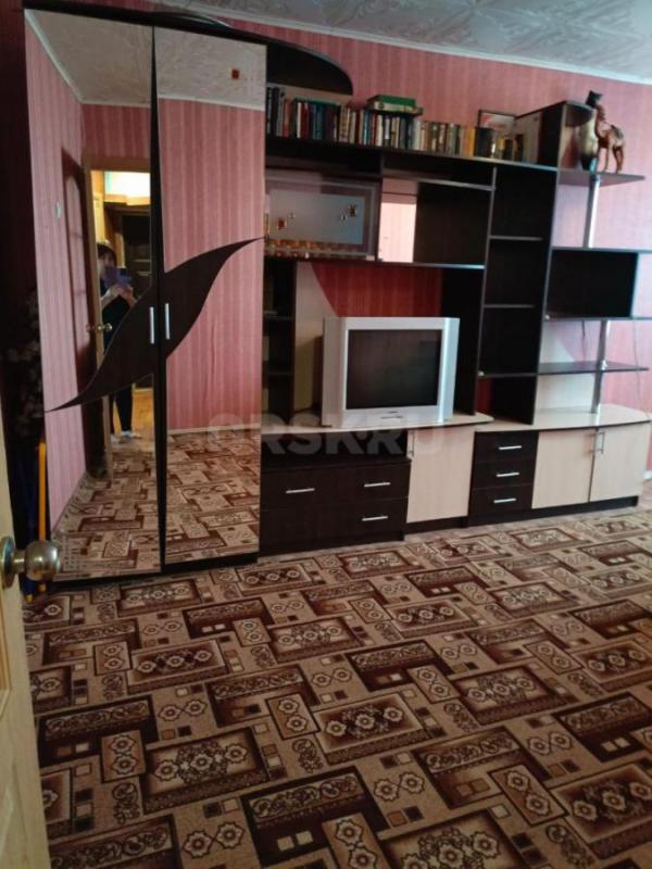 Сдам двухкомнатную квартиру с раздельными комнатами. - Орск