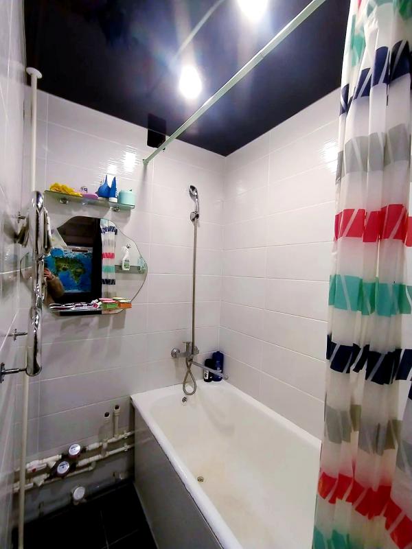 ПРОДАËТСЯ 2-Х КОМНАТНАЯ КВАРТИРА, В ЦЕНТРЕ ГОРОДА, НА 2 - ЭТАЖЕ, 5 - ТИ ЭТАЖНОГО КИРПИЧНОГО ДОМА, СО - Новотроицк