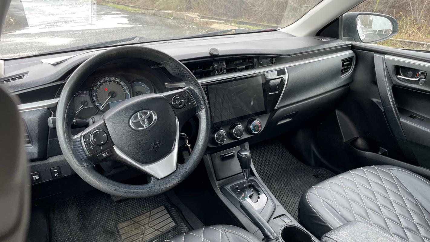 Продается TOYOTA COROLLA 2013 года. - Новотроицк