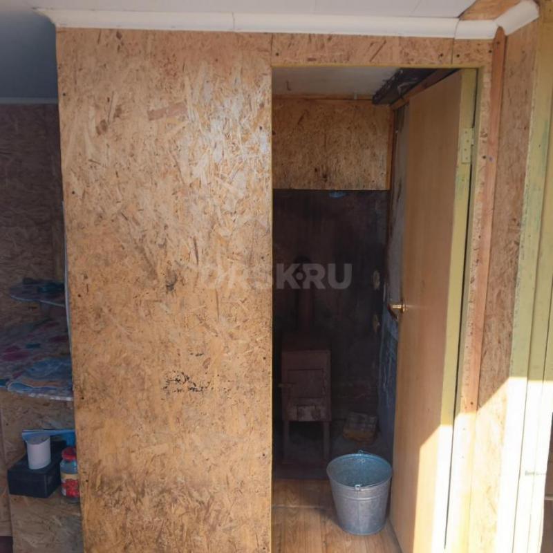 Продам вагон-дом с отлично сделанным ремонтом внутри делали для себя, утеплённые, в вагоне имеется б - 1