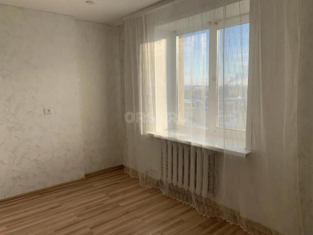 Продам 1-комнатную квартиру в хорошем
СОСТОЯНИИ
Окна пластиковые, потолки натяжные, на полу линоле - Орск