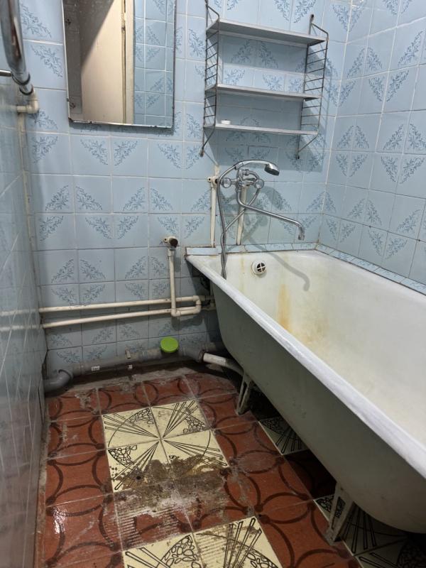 Продается 2-х комнатная квартира по ул. - Новотроицк