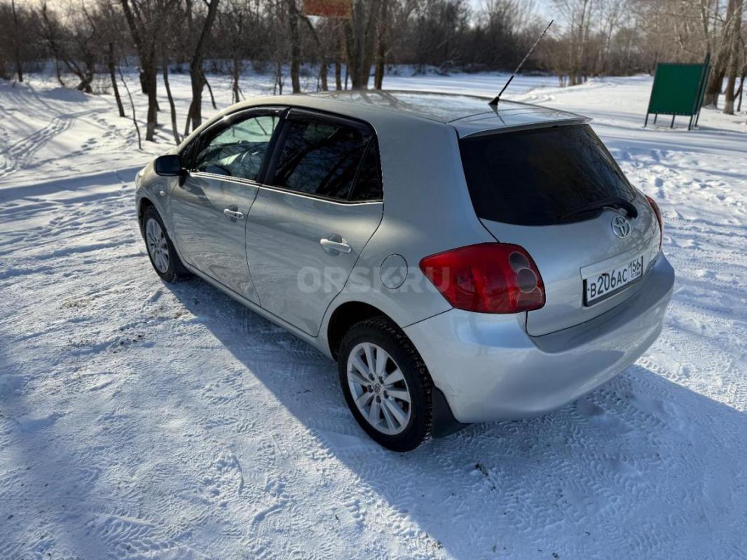 Продам Тойота Аурис в максимальной комплектации! - Новоорск