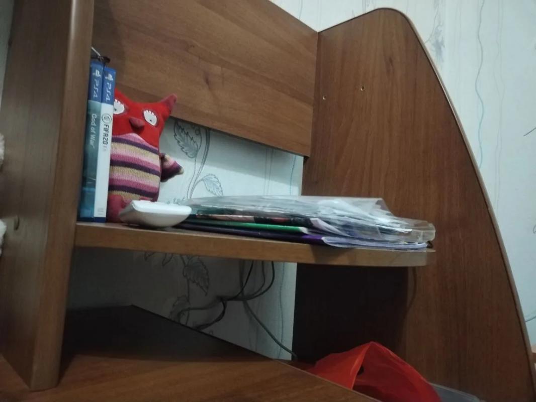 Продам Компьютерный стол - Новотроицк