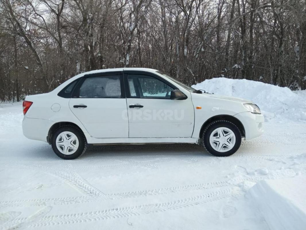 ВАЗ (LADA) Granta 1.6 MT, 2014год
    КОНДИЦИОНЕР
    передние стеклоподъемники, электроусилитель - Орск