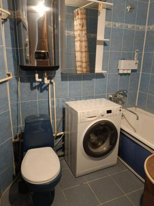 Продается 2-х комнатная квартира по адресу: ул. - Орск