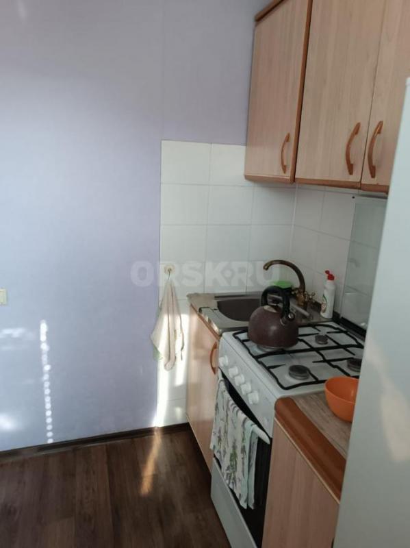 Сдам в аренду однокомнатную квартиру на долгий срок по ул. - Орск