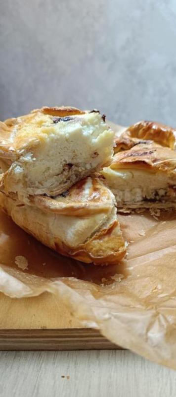 Пироги с творогом и фруктами. - Орск