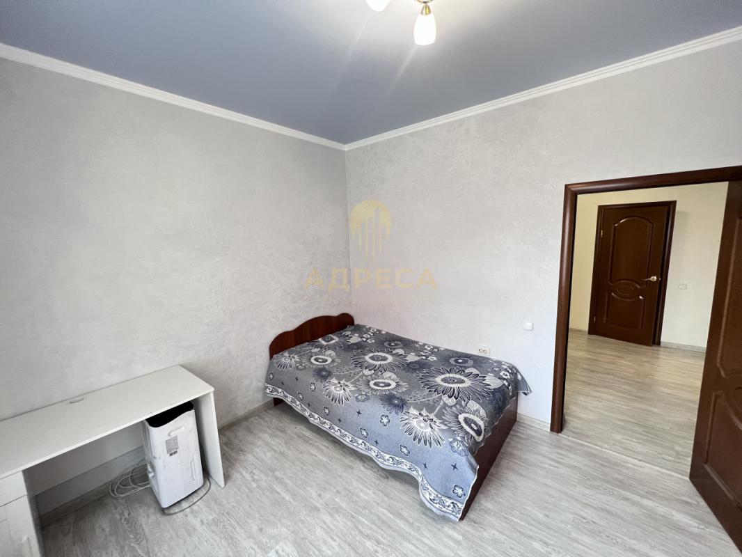 Продаётся просторный и надёжный дом для большой семьи, со всей необходимой инфраструктурой для комфо - Ленина