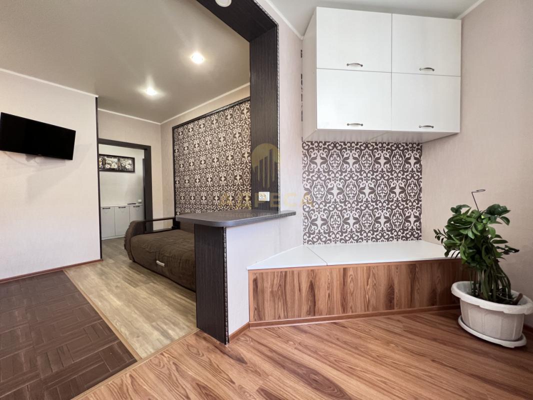 Продаётся тёплая, уютная квартира с удобной планировкой, общей площадью 35,2 кв. - Оренбург