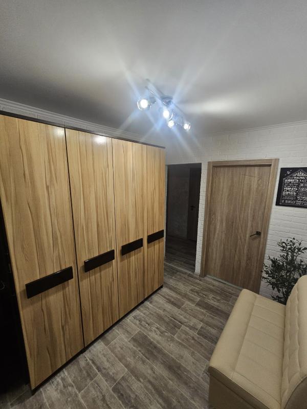 🏡 Продается чудесная трехкомнатная квартира! 

🌟 Великолепная квартира находится в прекрасном районе - Новотроицк