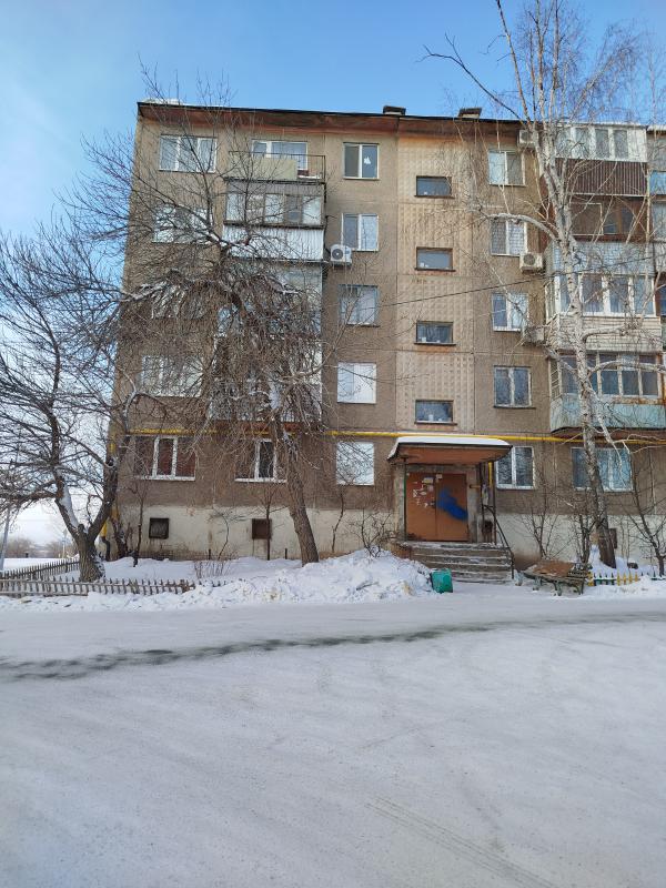 Приглашаю на просмотр трехкомнатной квартиры на удобном третьем этаже. - Новотроицк