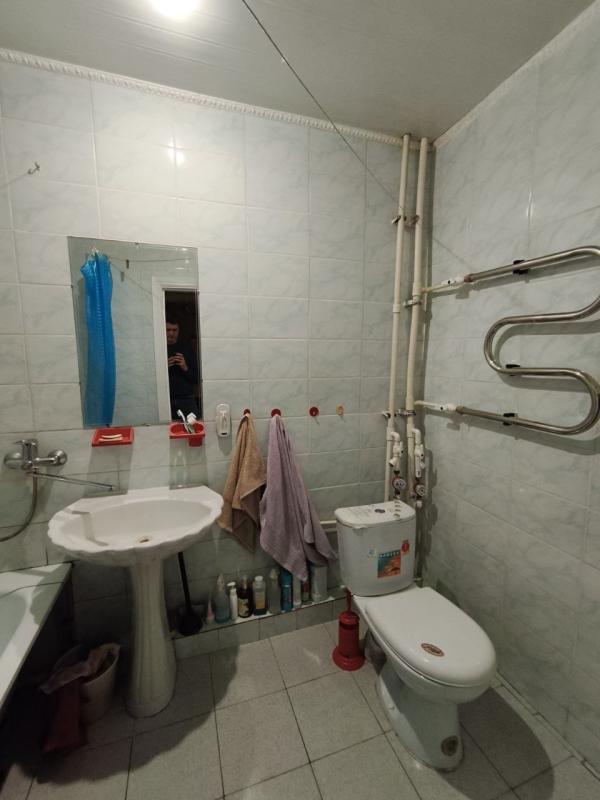 Продается 3-комнатная квартира по адресу: г. - Новотроицк