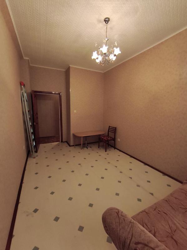 Продается 3-комнатная квартира по адресу: г. - Новотроицк