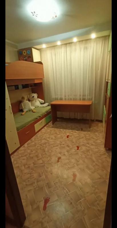 Продам трехкомнатную квартиру на 3 этаже 9- этажного дома. - Новотроицк