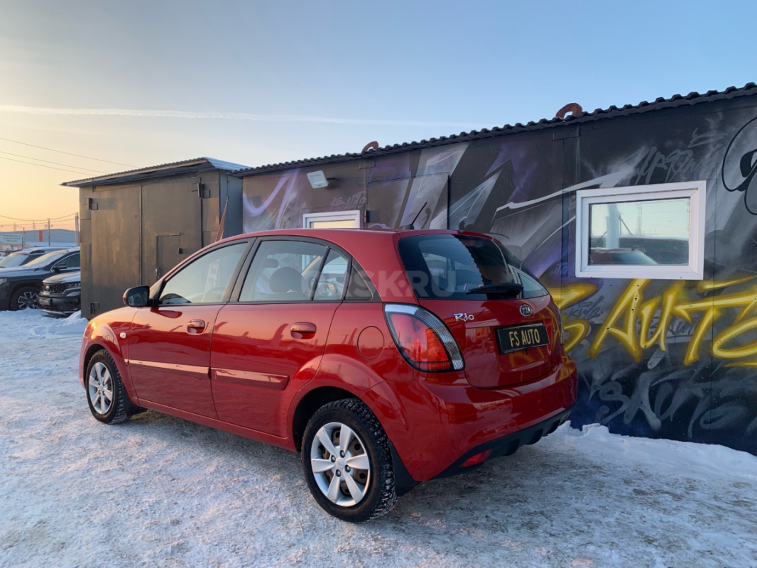 В продаже KIA RIO 2011 года, в отличном техническом и внешнем состоянии.
2 хозяина ПТС оригинал. - Орск