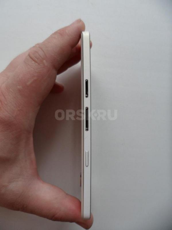 Смартфон Samsung SM-A500F/DS под восстановление. - Новотроицк