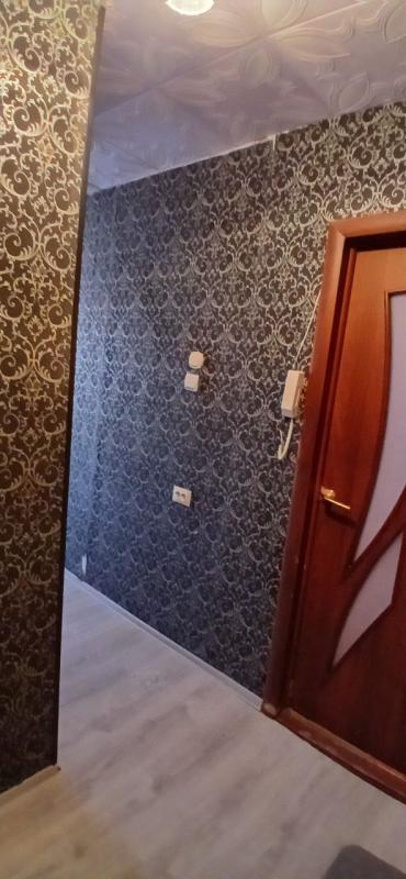 Продаётся однокомнатная квартира , г. - Новотроицк