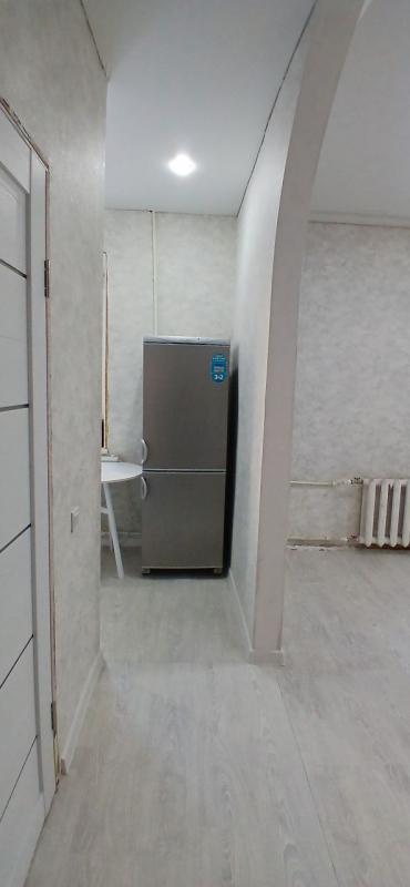 Продаётся однокомнатная квартира старого типа , г. - Новотроицк