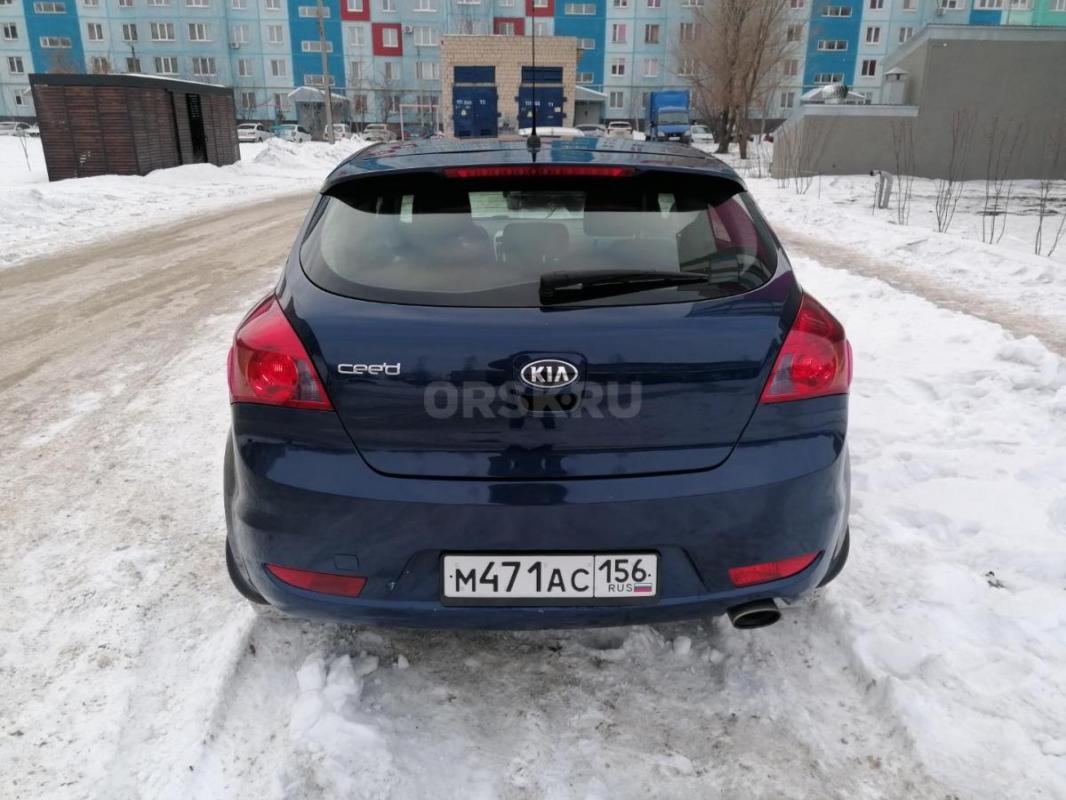 Продам Kia ceed купе в красивом цвете в отличном состоянии. - Орск
