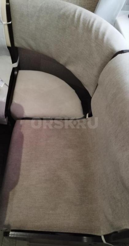 Продам СКАМЬЯ УГЛОВАЯ с мягким сиденьем (без стола):
155 см*110 см. - Орск