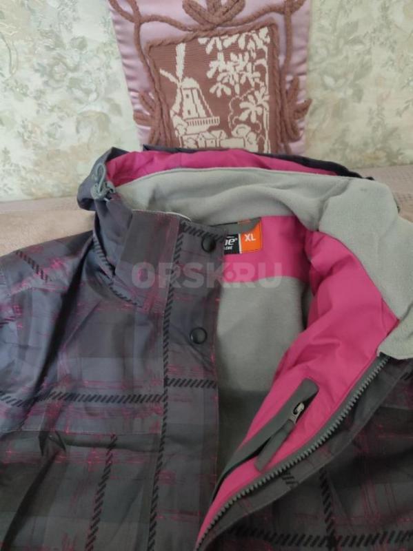 Продам костюм для зимнего отдыха и спорта. - Орск