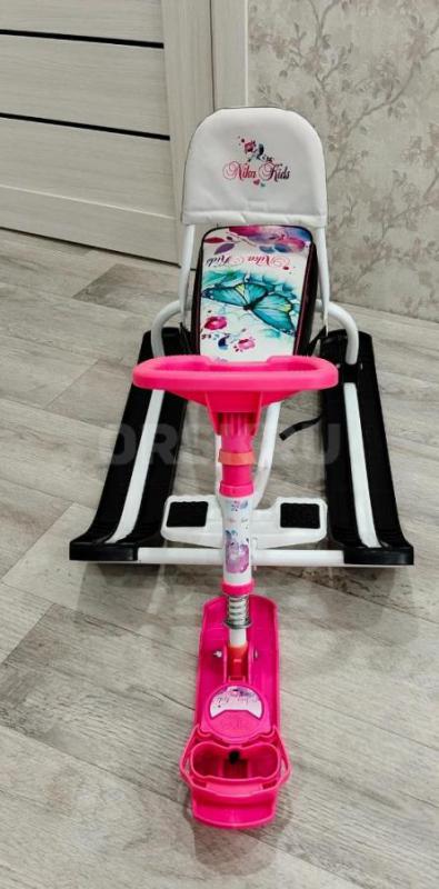 Снегокат для девочки в отличном состоянии, практически не использовался - Орск