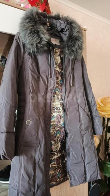 Продам женские зимние пуховики, размеры 52-54 в отличном состоянии за 1200 каждый. - Орск