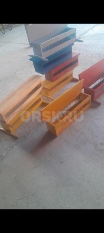 Продам декоративные кормушки ручной работы для голубей и перепёлок , разной длины и форм, очень проч - Орск