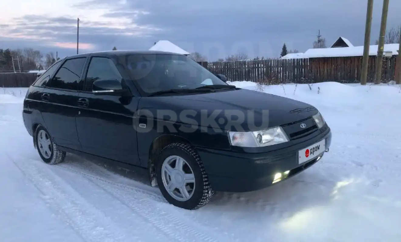 Продаю автомобиль в отличном состоянии с документами всё в порядке машина не битая не крашена очень - Орск