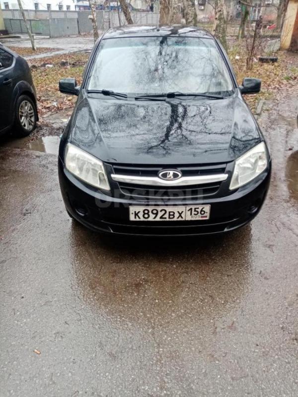 Гранта 2013 г сост отличное резина зима эур фаркоп подушка безопасности водителя. - Орск