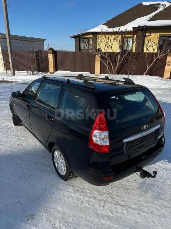Продам Lada Priora 
2011 года выпуска ( универсал ) 
В хорошем как внешне ,так и техническом состо - Орск