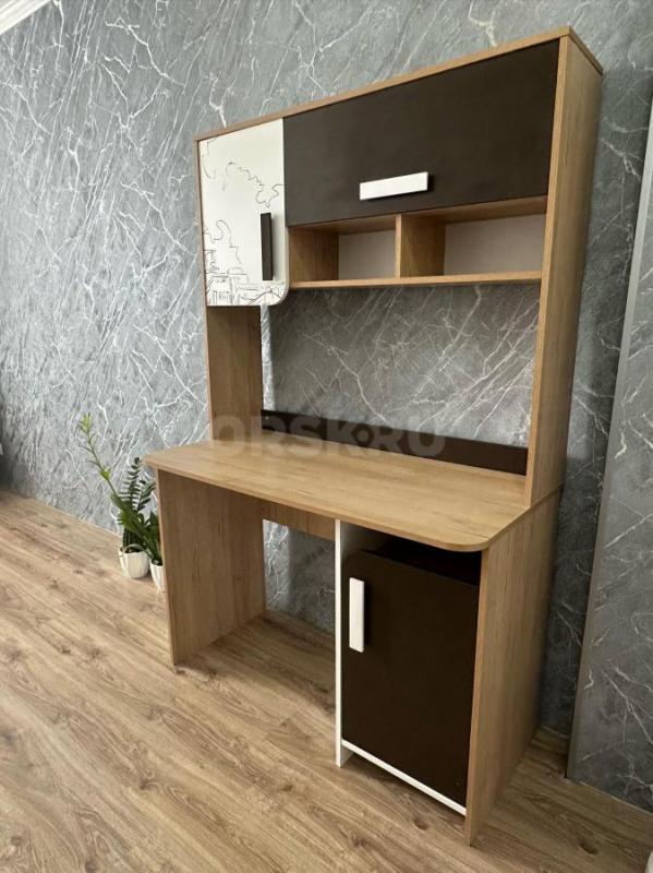 Стол в хорошем состоянии. - Орск