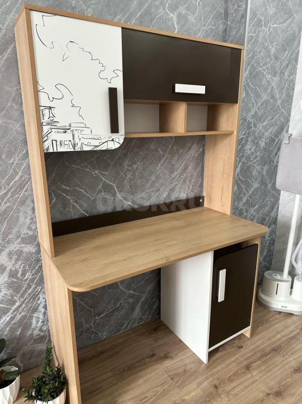 Стол в хорошем состоянии. - Орск