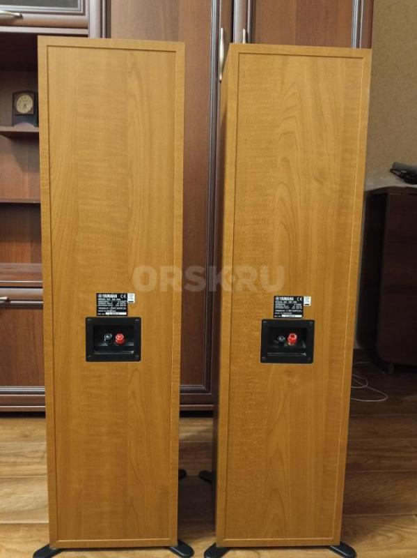 Колонки напольные Yamaha ns-45e 80 ватт, 6 Ом в очень хорошем состоянии. - Орск