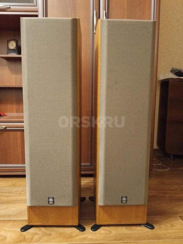 Колонки напольные Yamaha ns-45e 80 ватт, 6 Ом в очень хорошем состоянии. - Орск