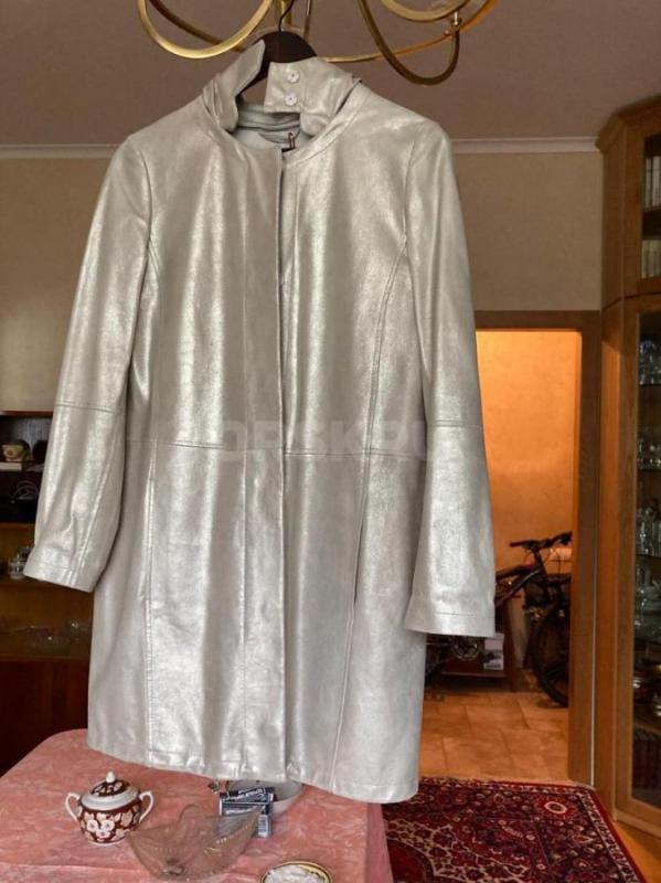 Плащ кожаный новый Max Mara размер 44-46 - Орск