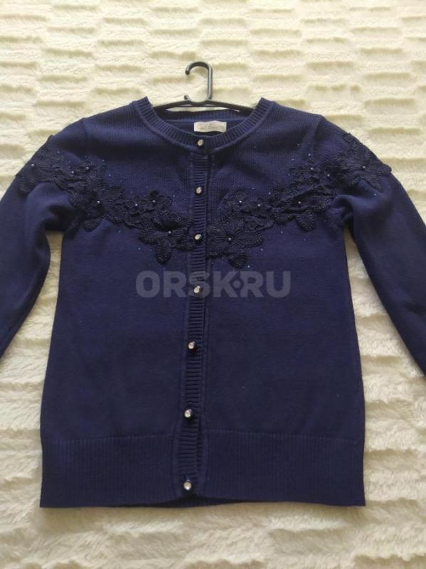 Продам свитера (состояние новых),
Размер 42-46. - Орск