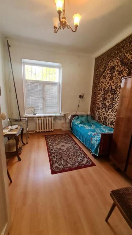 Сдам на длительный срок светлую 2-комнатную квартиру, расположенную на 1-м этаже двухэтажного дома п - Орск