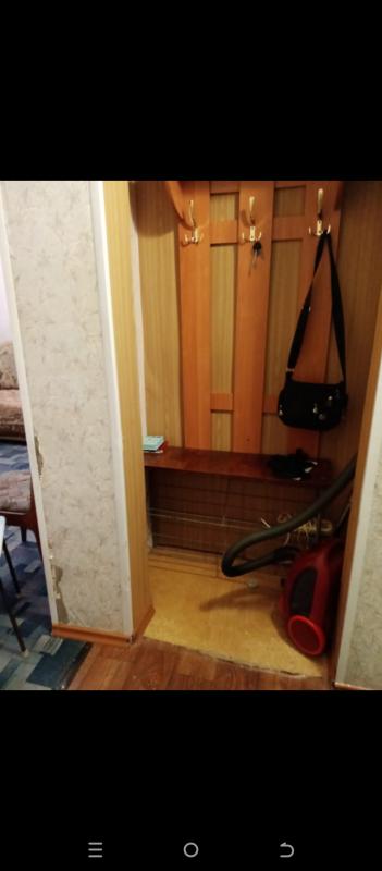 Сдаётся однокомнатная квартира с мебелью. - Новотроицк