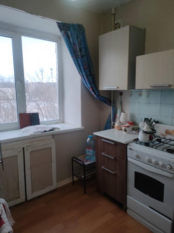 Продаётся уютная однокомнатная квартира общей площадью 30.4 квадратных метров на четвёртом этаже пят - Новотроицк